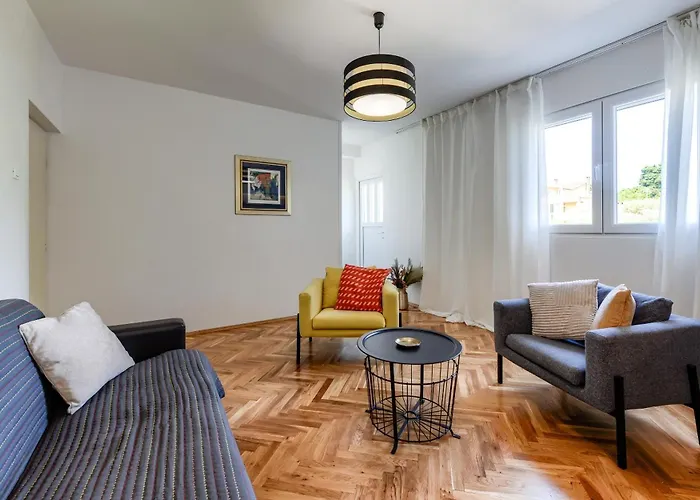 Apartments Colak