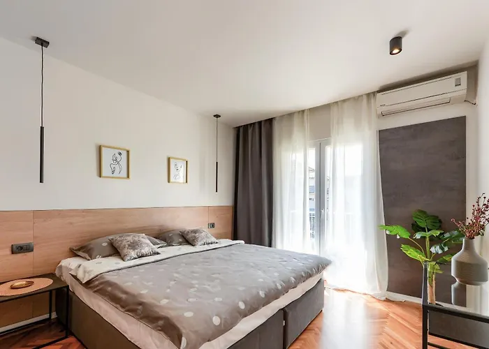 Apartments Colak